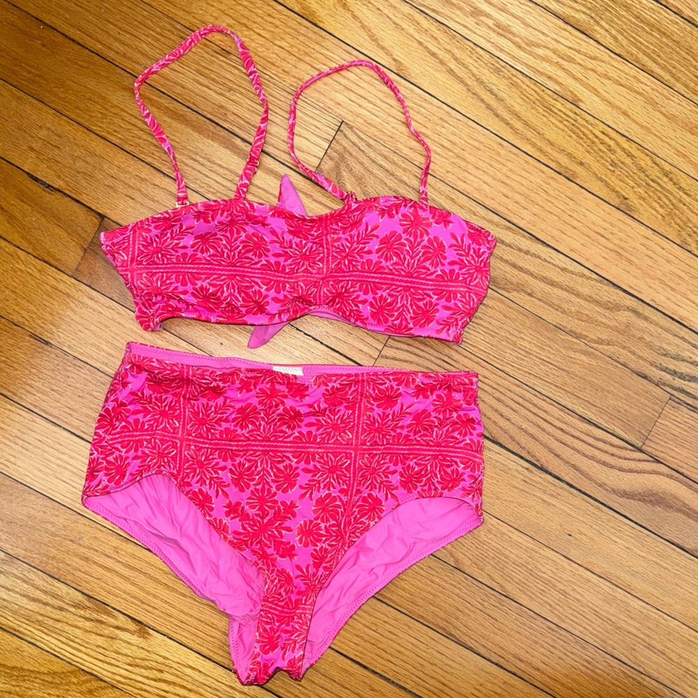 Pink and red Floral Bikini Set. SIZE XS top and bottom